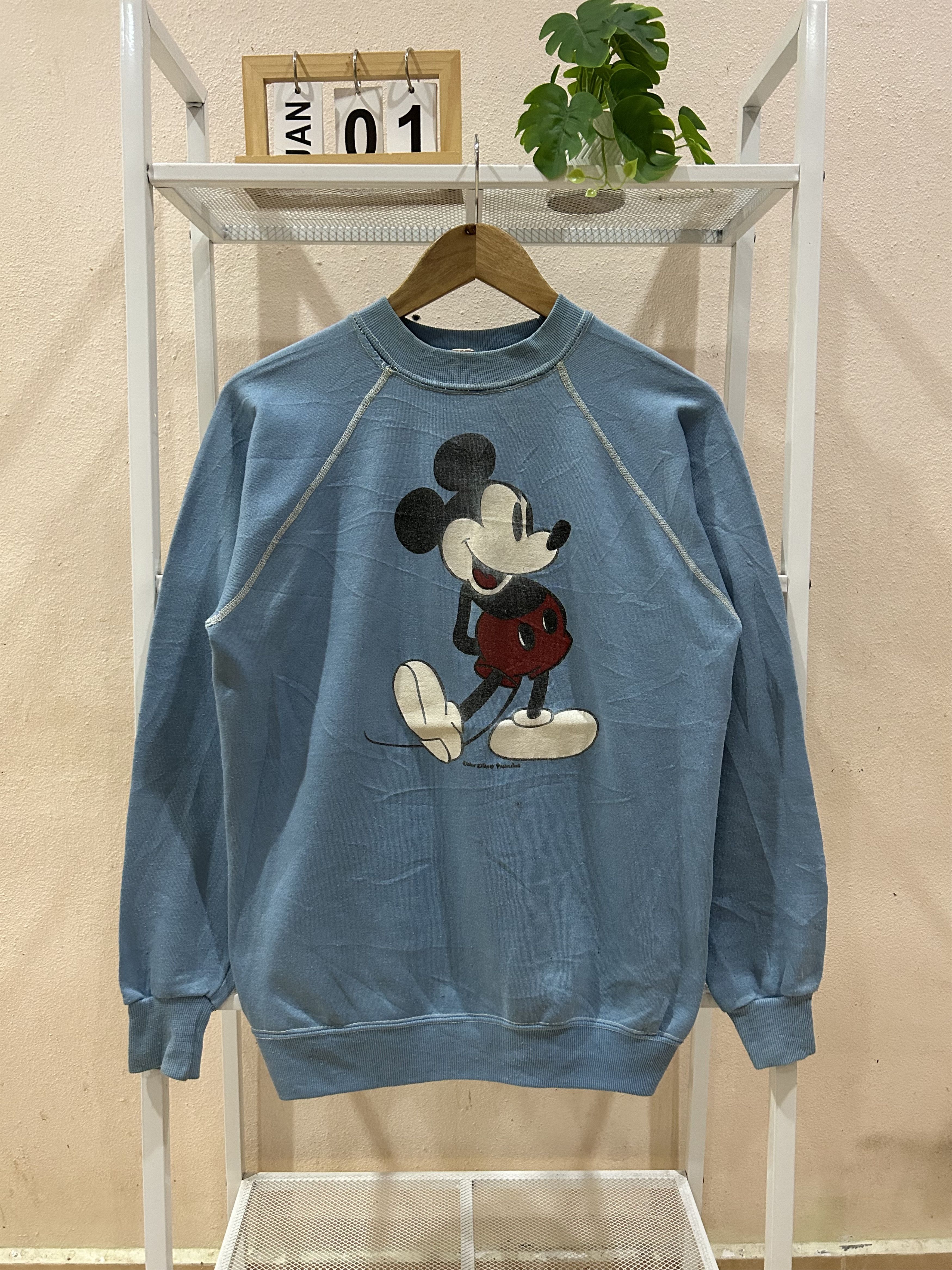 Disney Vintage 70s Mickey Mouse Raglan Crewneck Sweatshirts Size US L / EU 52-54 / 3 - 1 Thumbnail