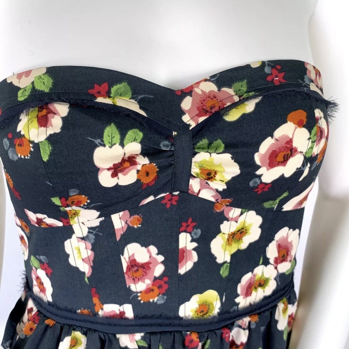 American Eagle Outfitters AE American Eagle Strapless Floral Print Mini Dress Size L / US 10 / IT 46 - 4 Thumbnail