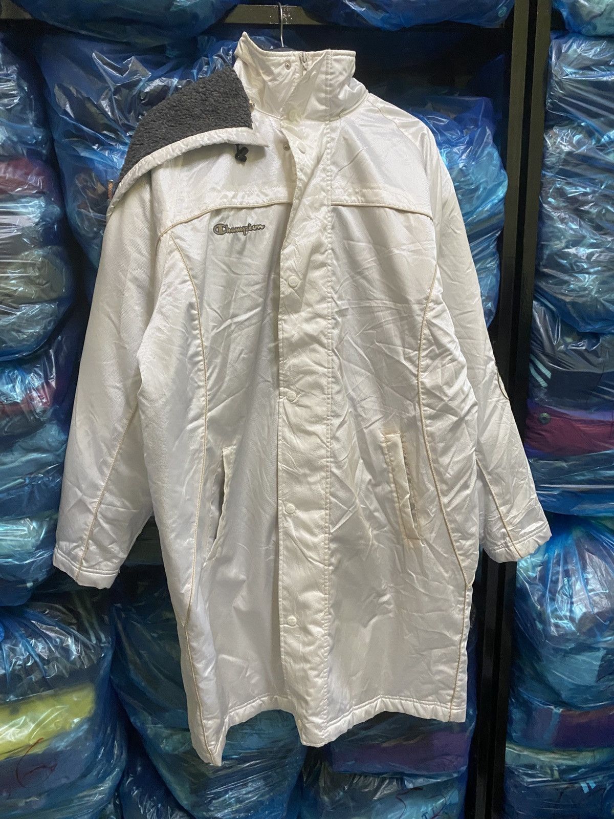 Champion Vintage Champion Japan Longline Hooded Jacket Embroidered Size US S / EU 44-46 / 1 - 3 Thumbnail