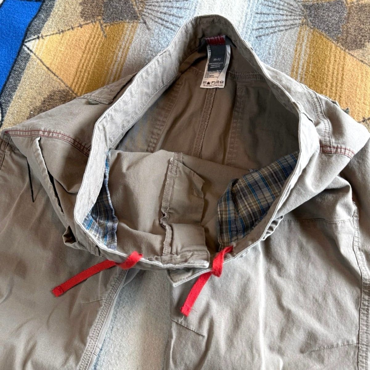 Outdoor Research Outdoor Research Men’s Hiking Pants 38x32 Khaki Brown Regular Inseam 32 Outdoor Nature Hiking Pants Mens Brown Solid 90s? Size US 38 / EU 54 - 4 Thumbnail