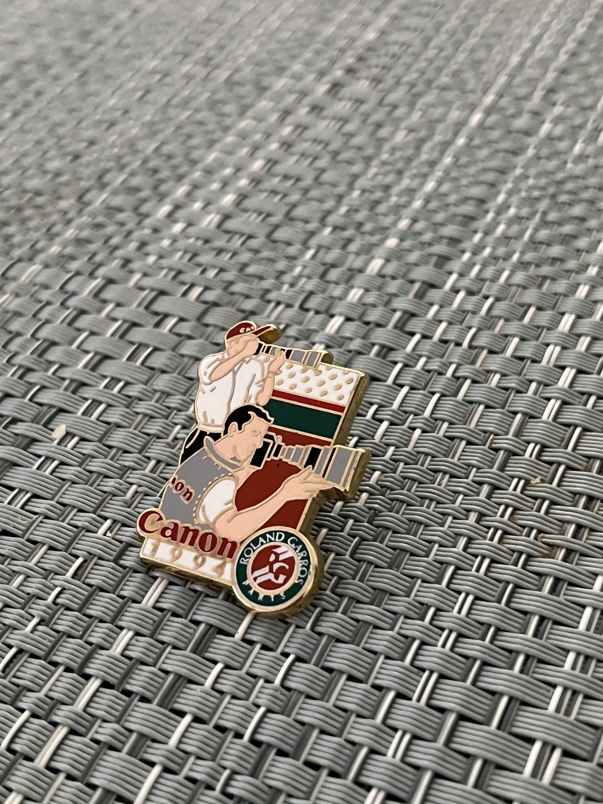 Vintage Roland Garros vintage Pin (1994) Size ONE SIZE - 2 Thumbnail