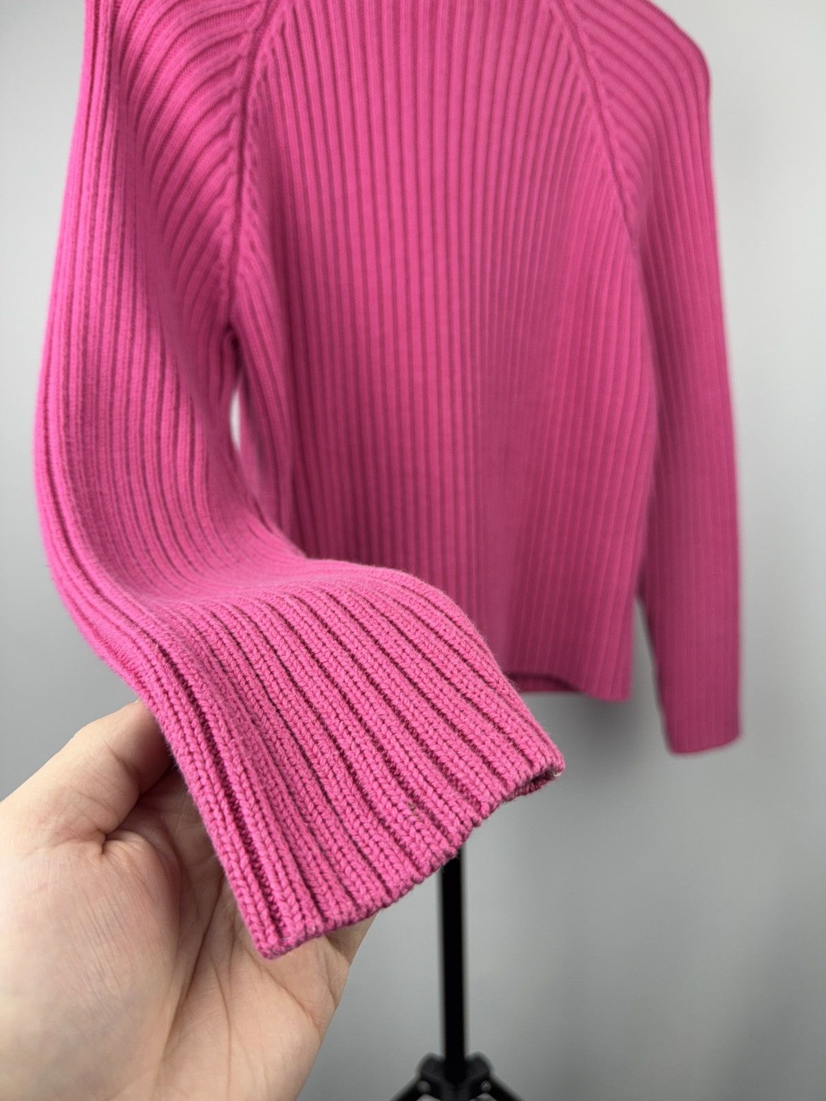 Lacoste 00s Luxury Vintage Lacoste Women’s Ribbed Zip Sweater Y2K Size S / US 4 / IT 40 - 13 Thumbnail