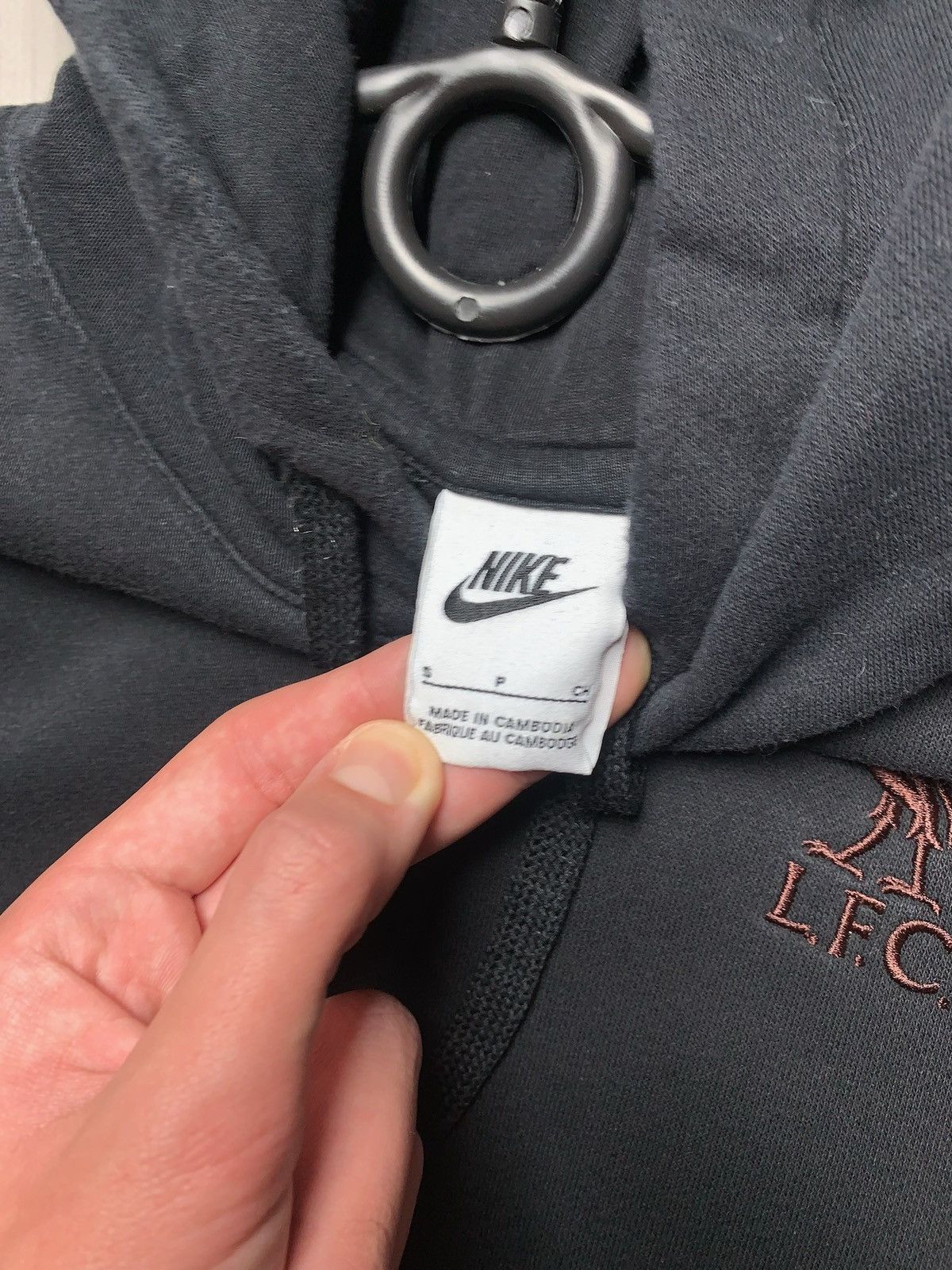 Nike Vintage Nike Liverpool soccer hoodie size S logo Size US S / EU 44-46 / 1 - 2 Thumbnail