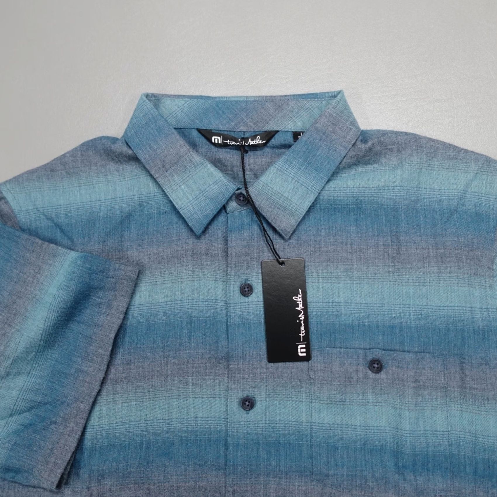 TravisMathew Travis Mathew Neighbors Pool Button Shirt Soft Lightweight Insignia Blue Size M Shirt Men Size US M / EU 48-50 / 2 - 2 Thumbnail