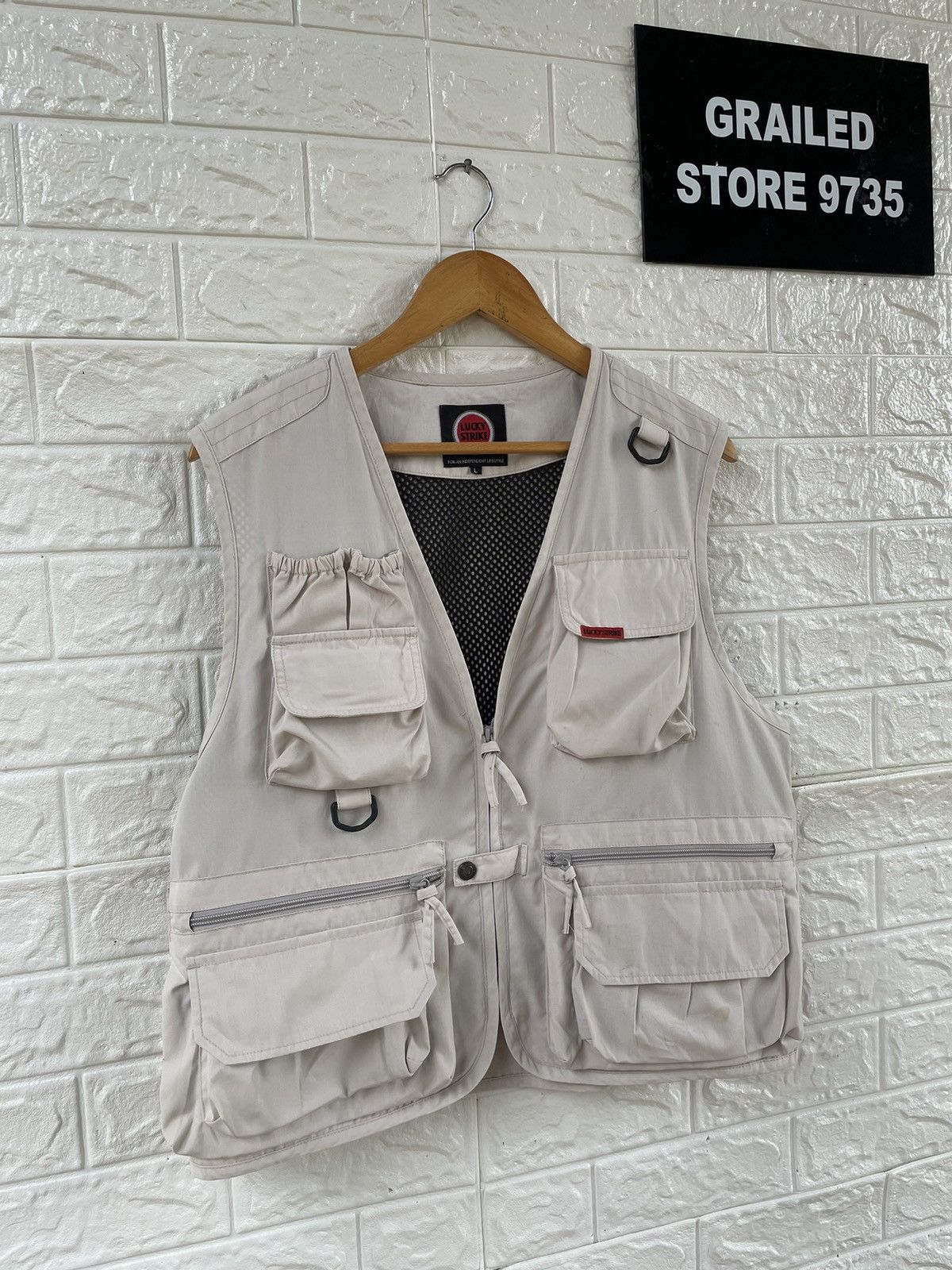 Japanese Brand Vintage Lucky Strike Vest Size US L / EU 52-54 / 3 - 3 Thumbnail