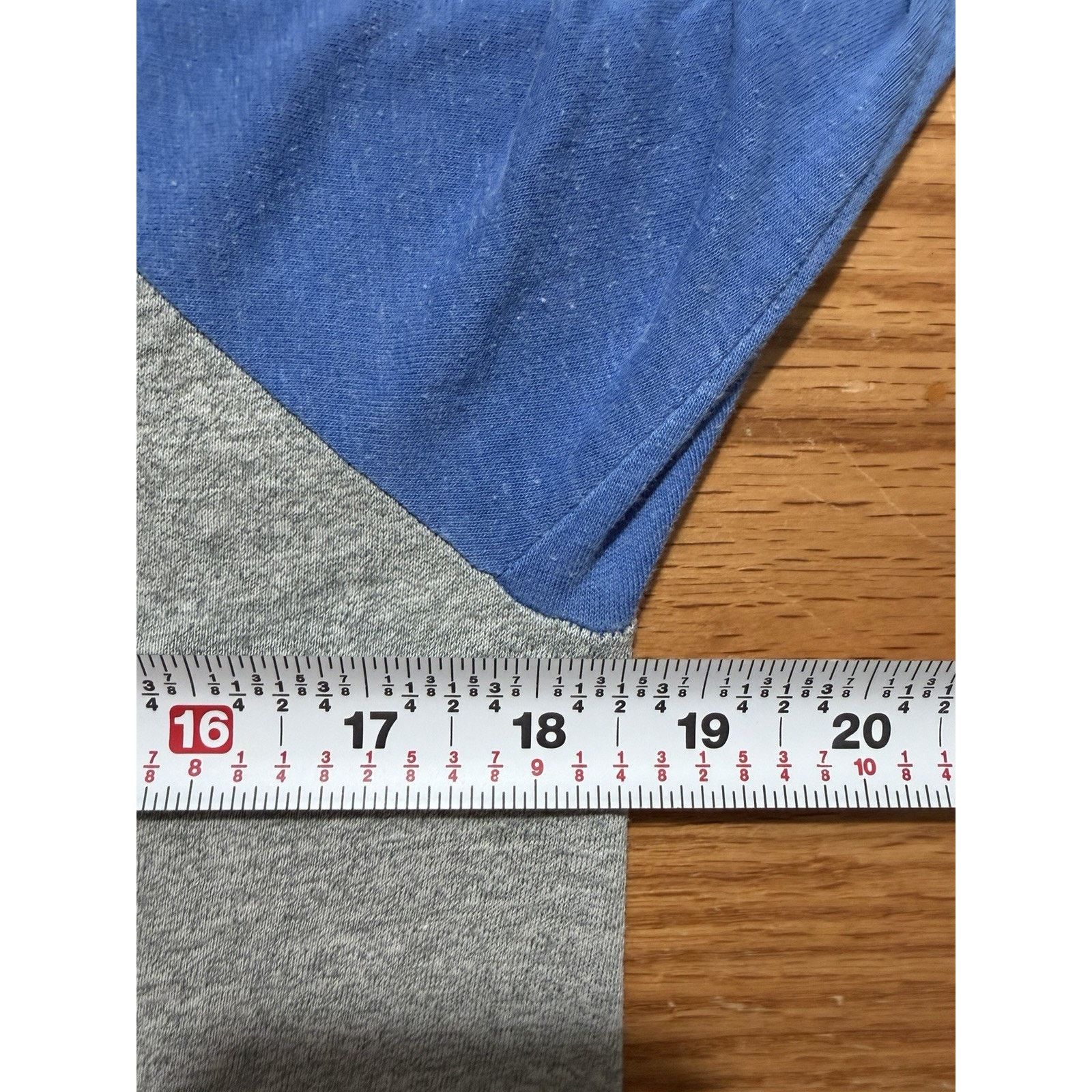 Logo 7 Vintage Logo 7 Chicago Cubs Raglan Shirt Sz M 3/4 Sleeve MLB Size US M / EU 48-50 / 2 - 7 Thumbnail