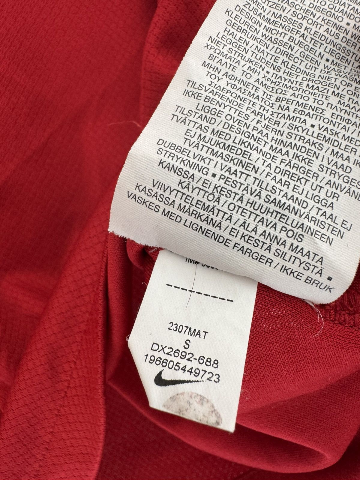 Nike Liverpool 2023-2024 Home Soccer Jersey Football Shirt Kit Size US S / EU 44-46 / 1 - 18 Thumbnail