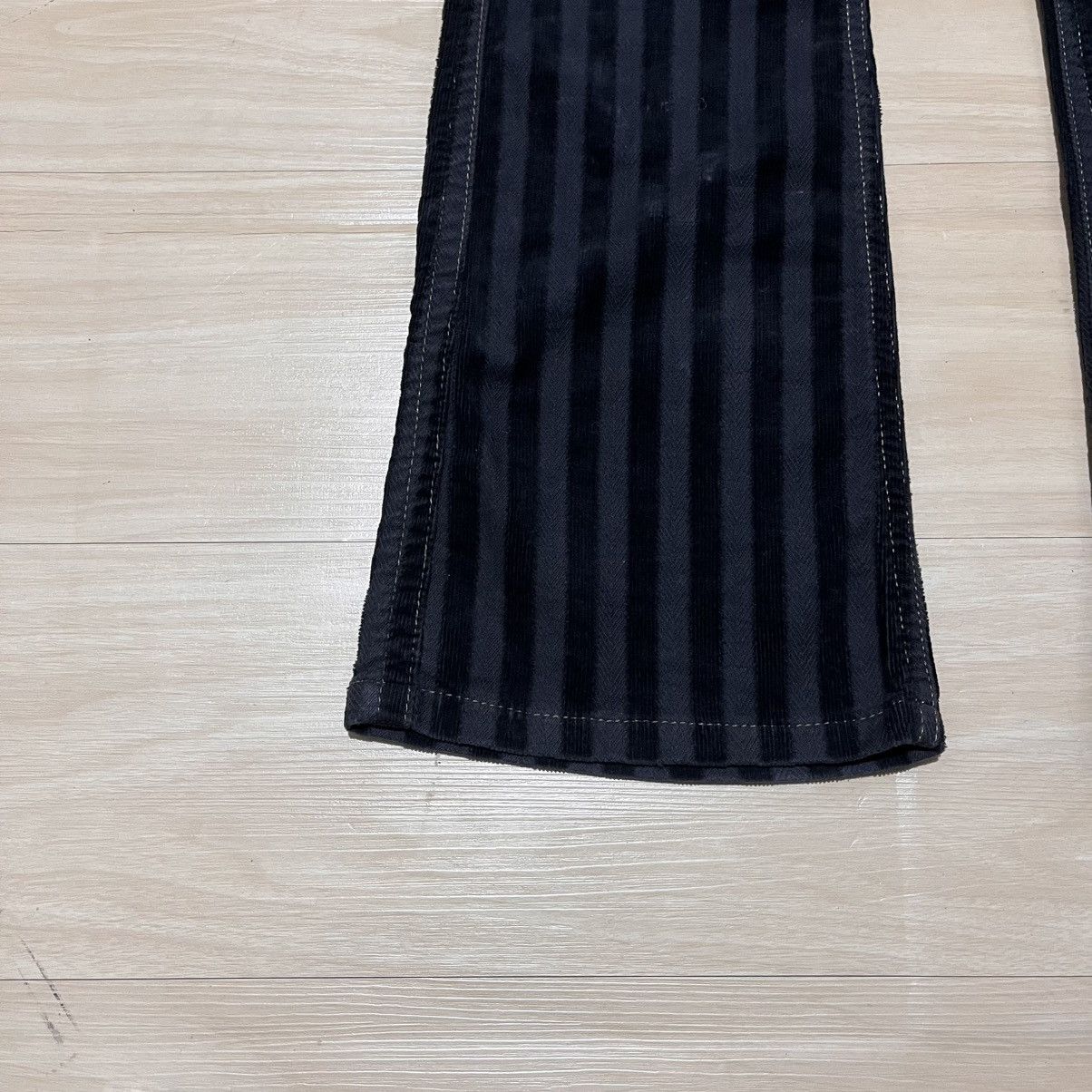 Japanese Brand 2000s Fatigue Flare Striped Corduroy Pants Camel Road Size US 28 / EU 44 - 4 Thumbnail