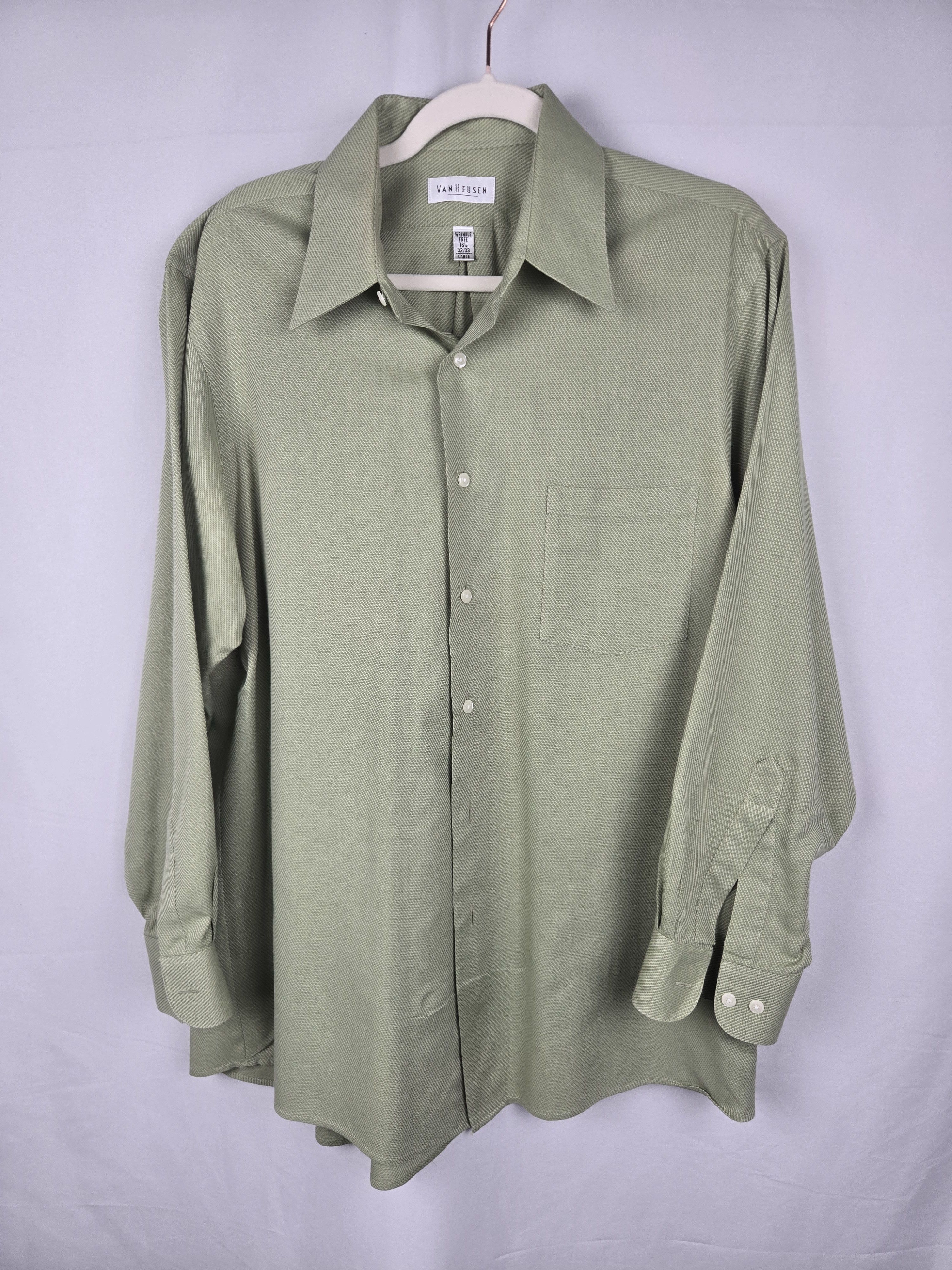 Van Heusen Van Heusen Wrinkle-Free Green Dress Shirt Size Large Size US L / EU 52-54 / 3 - 1 Thumbnail