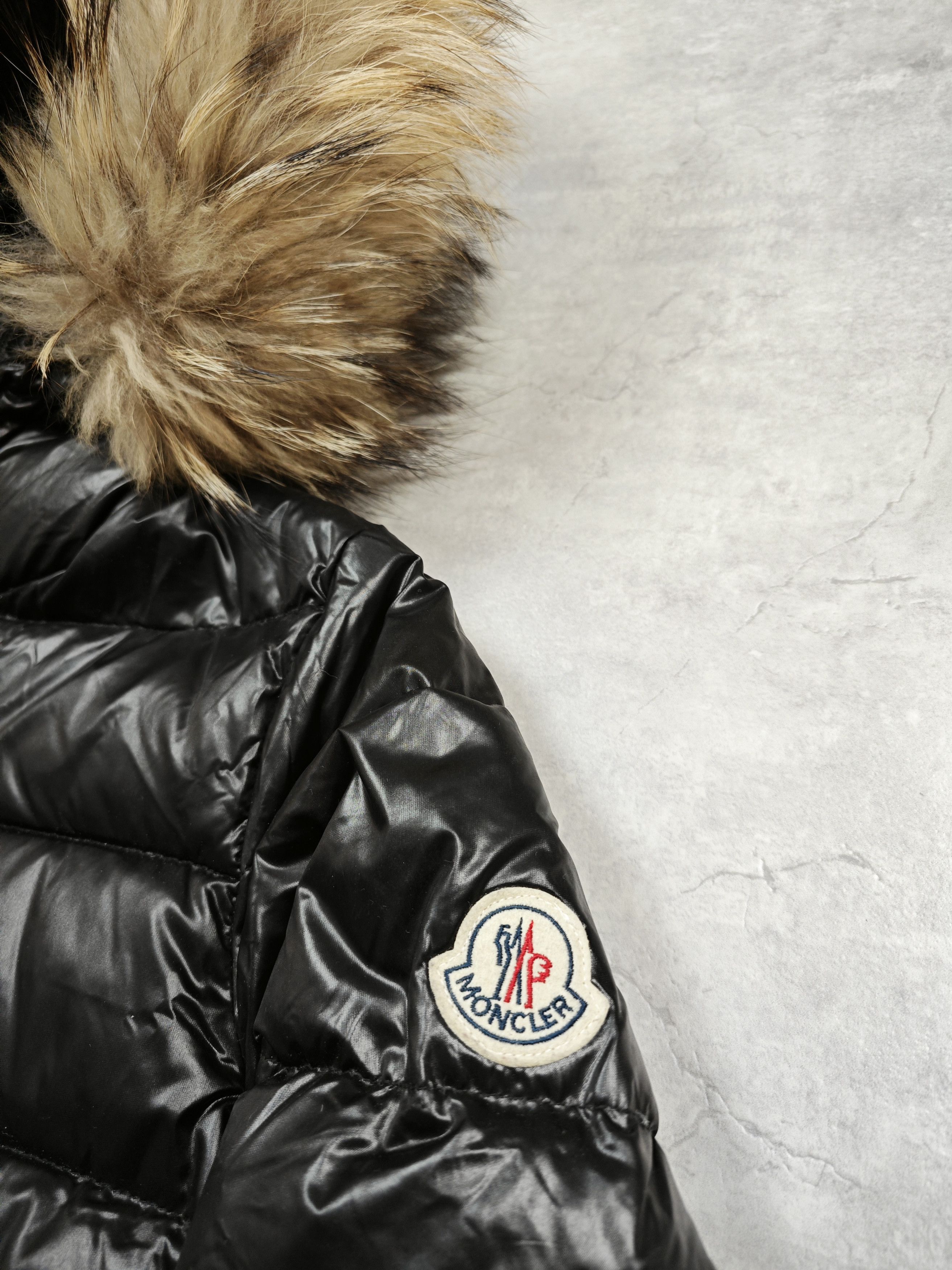 Moncler Moncler Down jacket Size S / US 4 / IT 40 - 2 Thumbnail