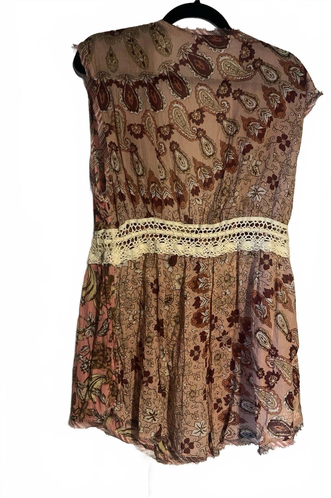 Free People Free People Bohemian Romper - Floral Print with Crochet Belt Size 36" / US 14 / IT 50 - 5 Thumbnail