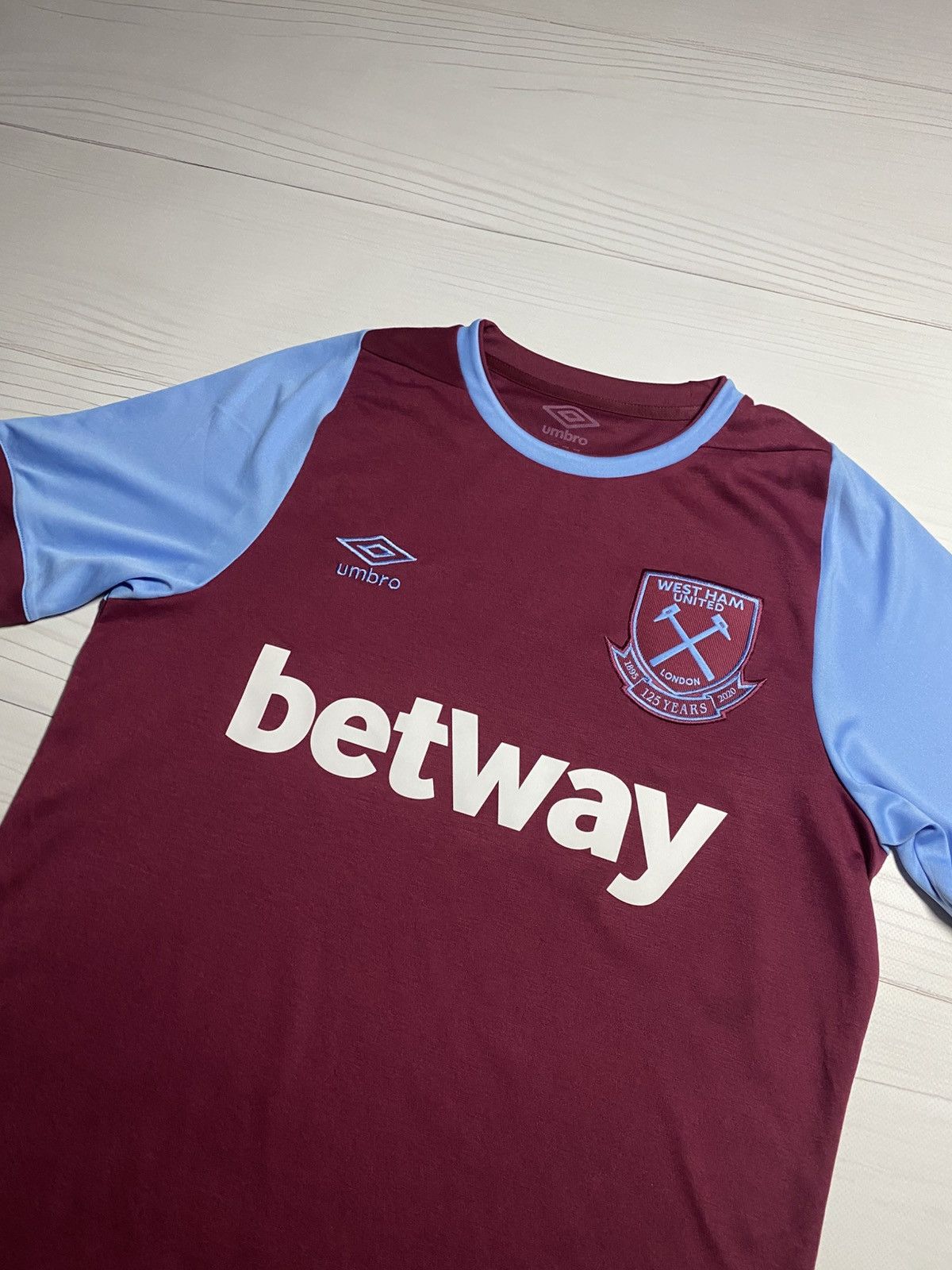 Umbro Umbro West Ham United 2020/21 home 125 years soccer jersey Size US M / EU 48-50 / 2 - 9 Thumbnail