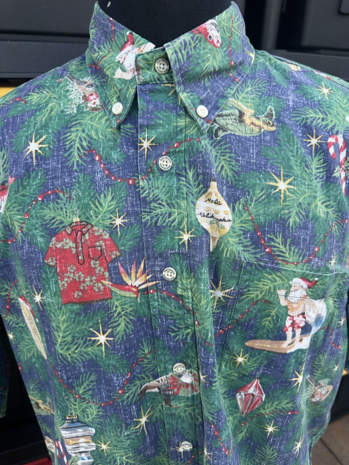 Reyn Spooner Reyn Spooner Classic Mele Kalikimaka Hawaiian Print Men's L Size US L / EU 52-54 / 3 - 3 Thumbnail