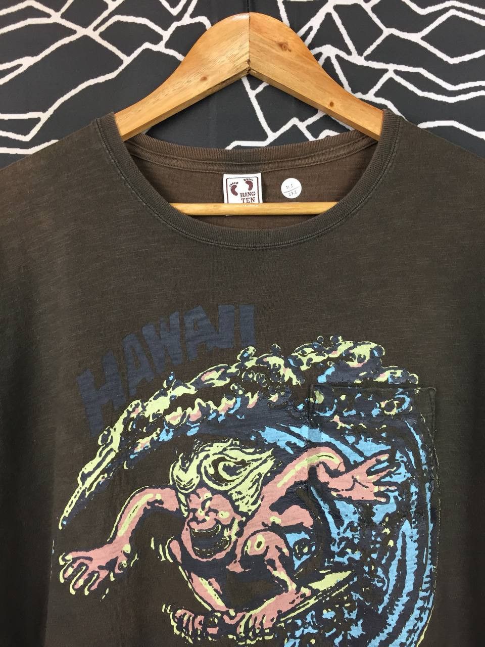 Hang Ten Vtg Hang Ten Hawaii Classic Surf Art Graphic Pocket Tee Size US L / EU 52-54 / 3 - 3 Thumbnail