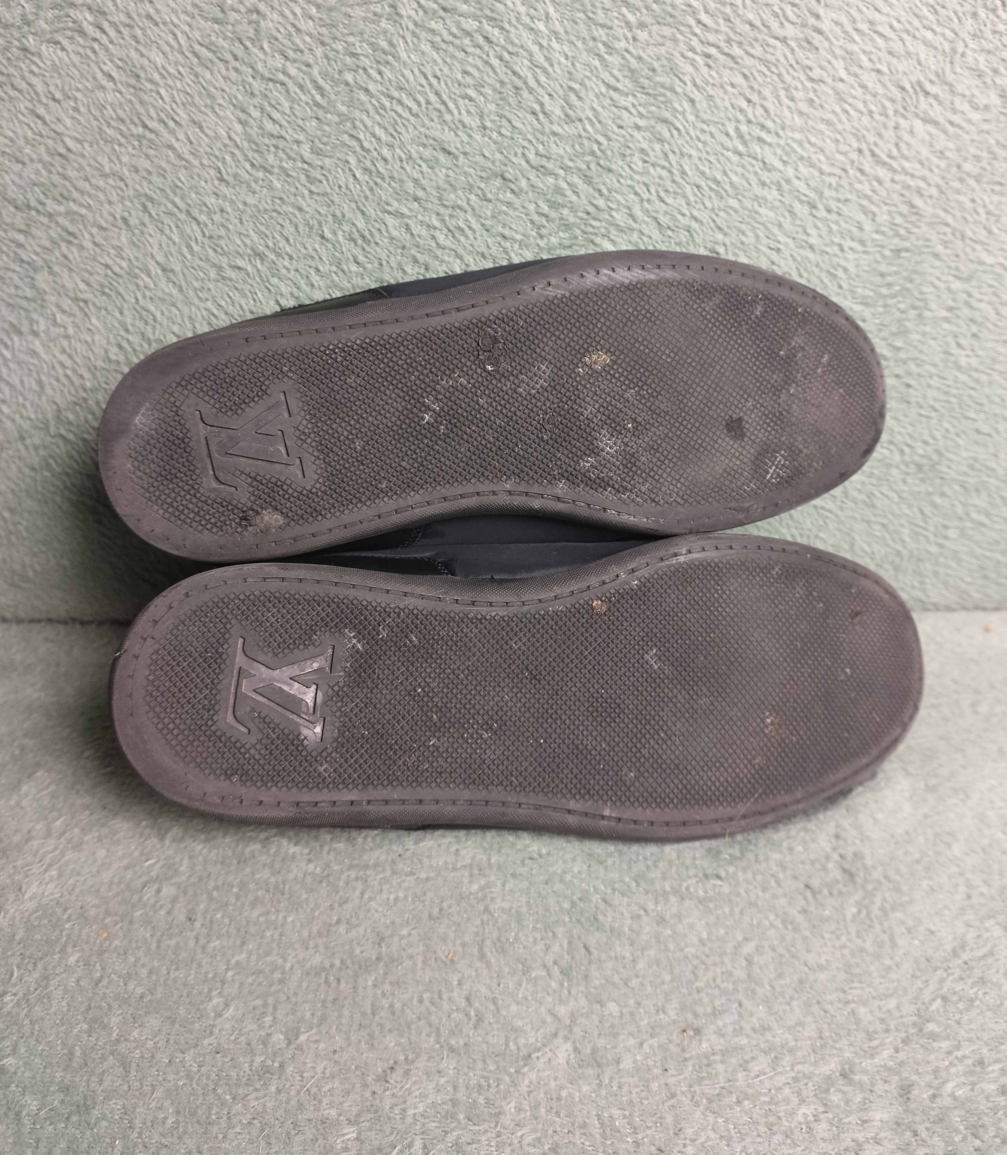 Louis Vuitton Louis Vuitton Black Mens Shoes Trainers Size UK 9 EU 43 Size US 10 / EU 43 - 14 Thumbnail