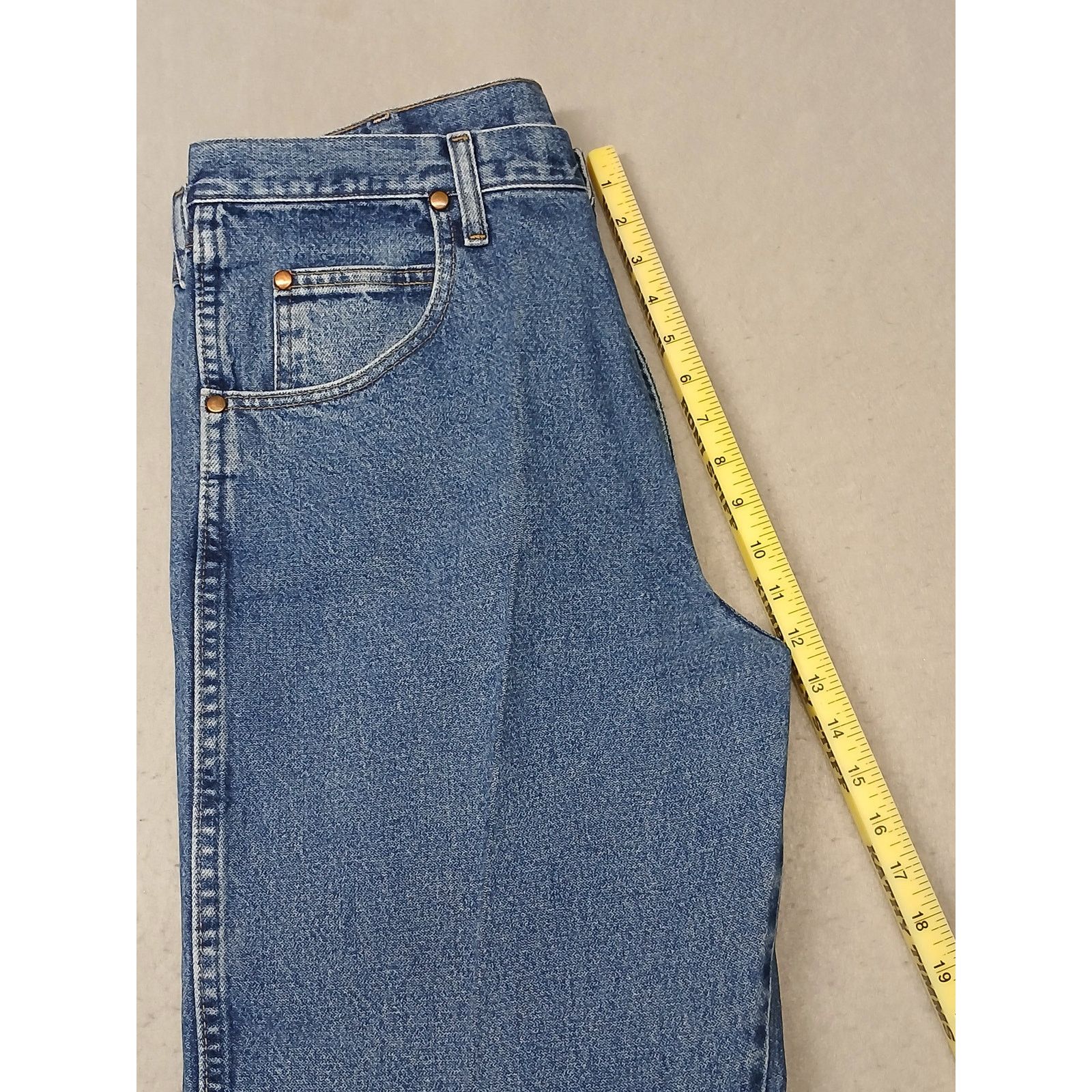 Wrangler Wrangler (36x38) Cowboy Cut Straight Leg Blue Denim Jeans Size US 36 / EU 52 - 6 Thumbnail