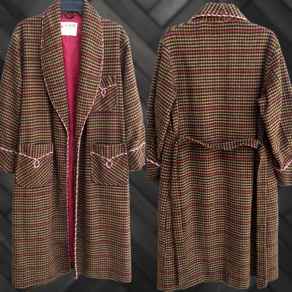 Vintage VINTAGE Smoking Jacket Robe THE BEAUTY Rockabilly Western Cowboy Core Asian sz M Shirt Mens Size US M / EU 48-50 / 2 - 1 Thumbnail