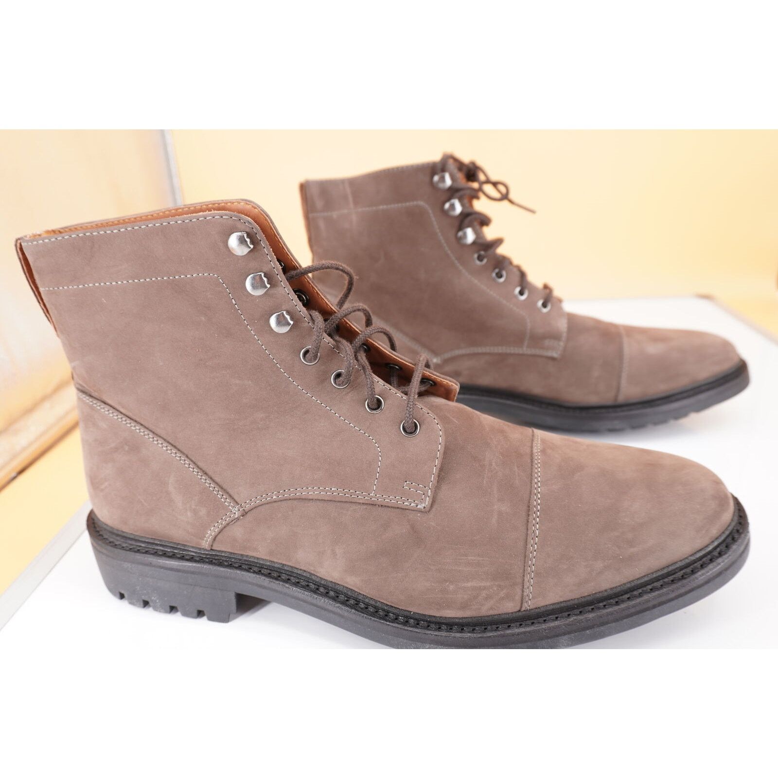 Allen Edmonds Allen Edmonds Briggs Suede Hiking Boots Size 13 New Size US 13 / EU 46 - 7 Thumbnail