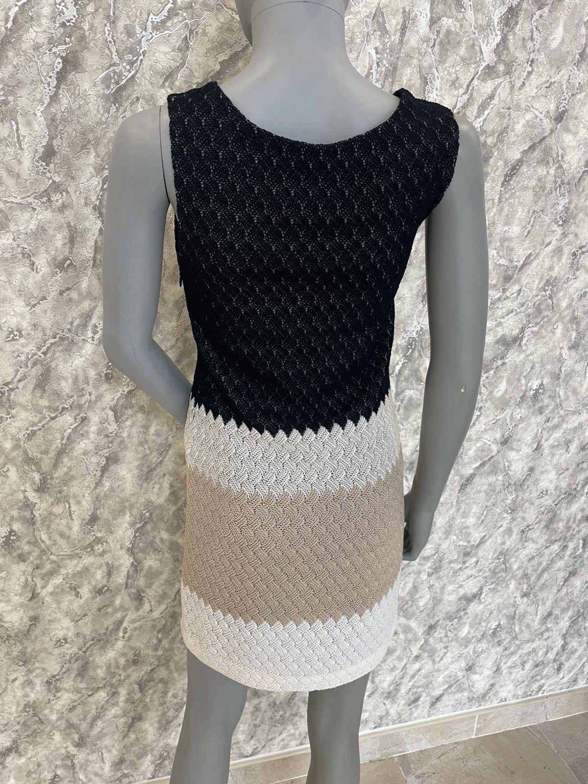 Missoni Missoni Women's Sleeveless Knit Mini Dress Chevron Pattern Size XS / US 0-2 / IT 36-38 - 8 Thumbnail