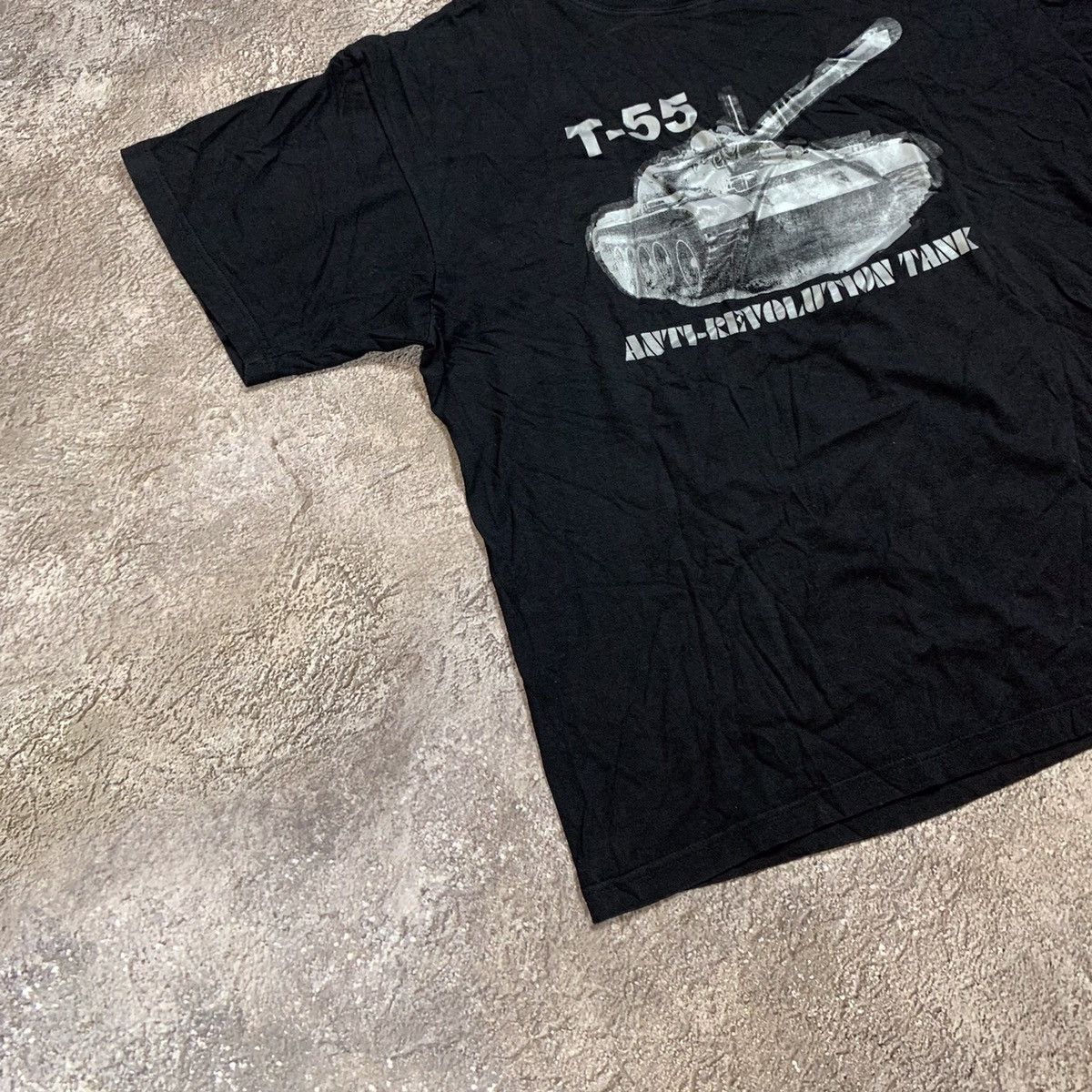 Vintage Vintage 90s T-55 Tank Graphic Tee Y2K Grunge Streetwear L Size US L / EU 52-54 / 3 - 3 Thumbnail
