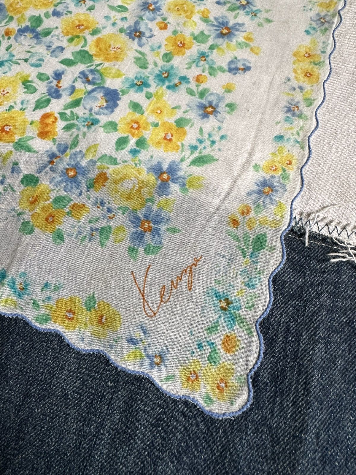 Kenzo × Vintage Vintage Kenzo Handkerchief/ Neckerchief/ Bandana Size ONE SIZE - 12 Thumbnail