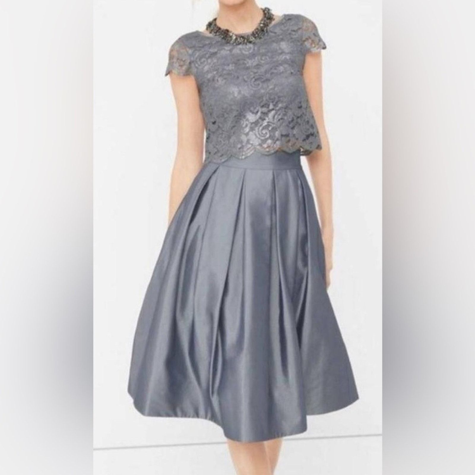 White House Black Market White House Black Market Silver Taffeta Skirt 10 Lace Top 12 Size L / US 10 / IT 46 - 15 Thumbnail