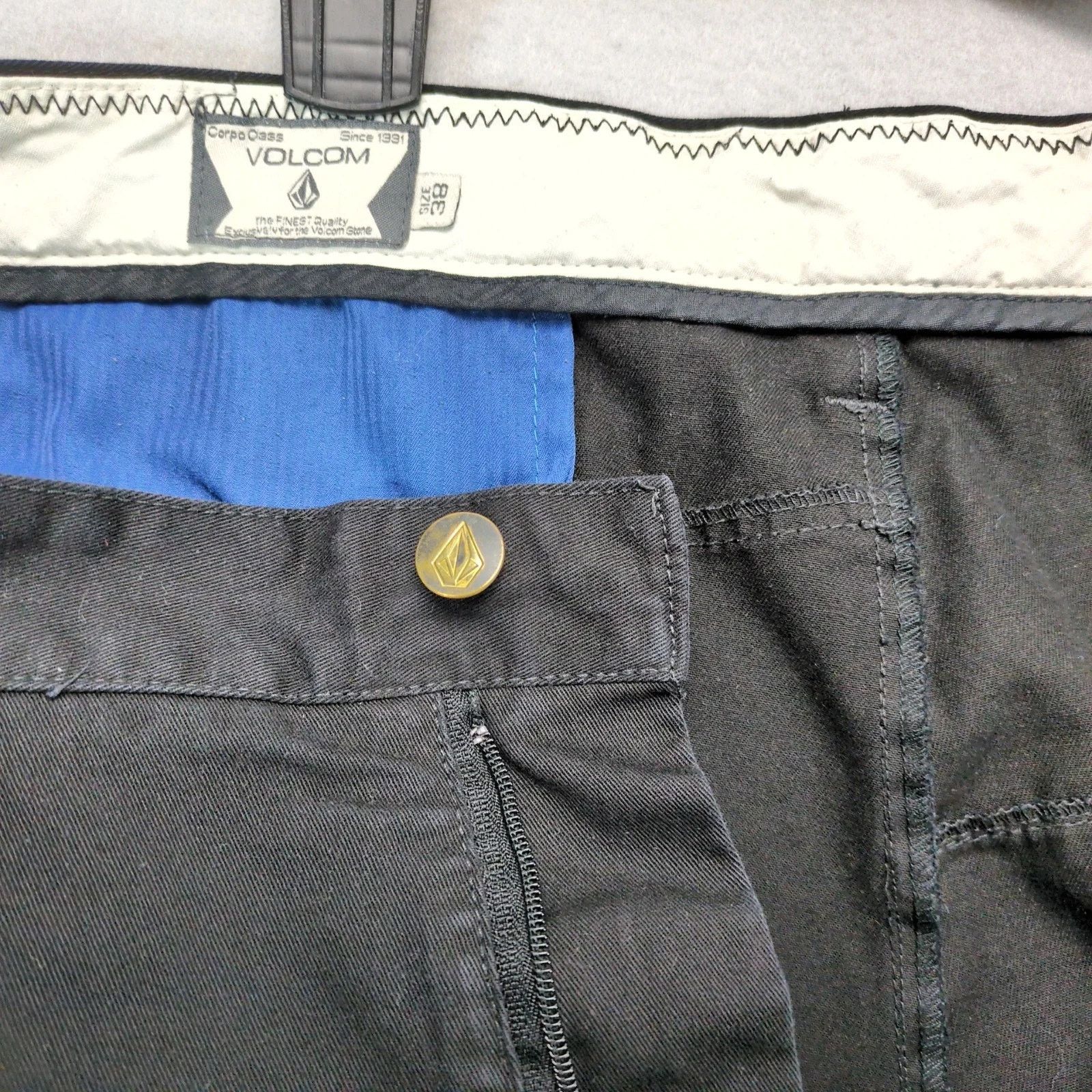 Volcom Volcom Black Bermuda Shorts Men's 38x10.5" Y2K Streetwear Size US 38 / EU 54 - 10 Thumbnail