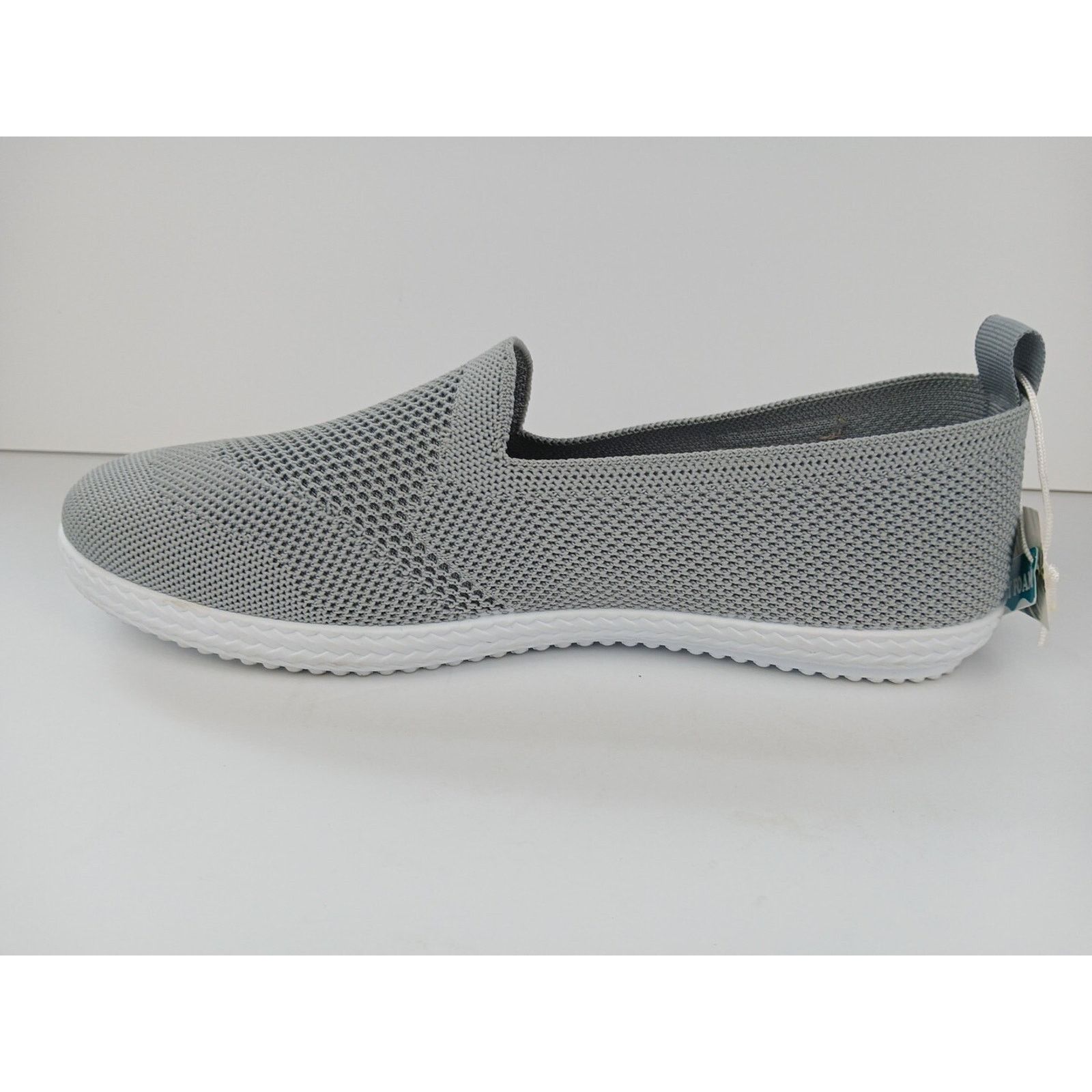 Tommy Bahama Tommy Bahama Gray Knit Slip On Casual Shoes Women’s Sz 9.5 Size US 9.5 / IT 39.5 - 12 Thumbnail