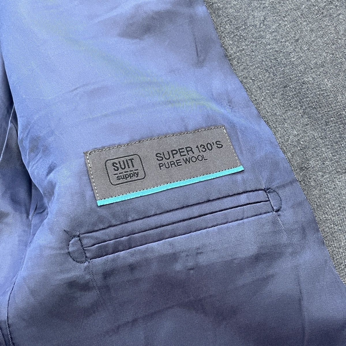 Suitsupply Suitsupply Wool Suit Blazer / Pants Size 48R Size 48R - 10 Thumbnail
