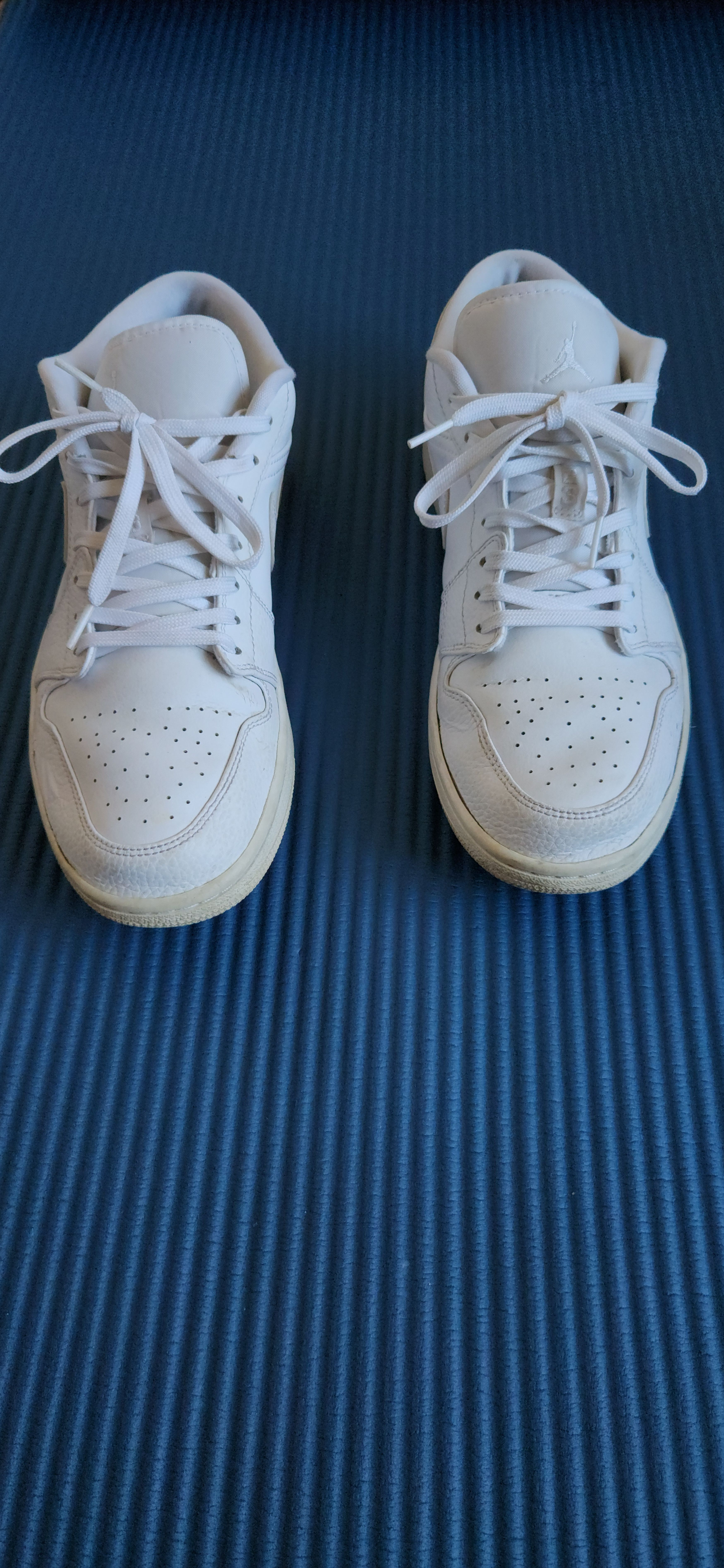 Nike Nike Air Jordan 1 Low 'Triple White' Size US 10.5 / EU 43-44 - 2 Thumbnail