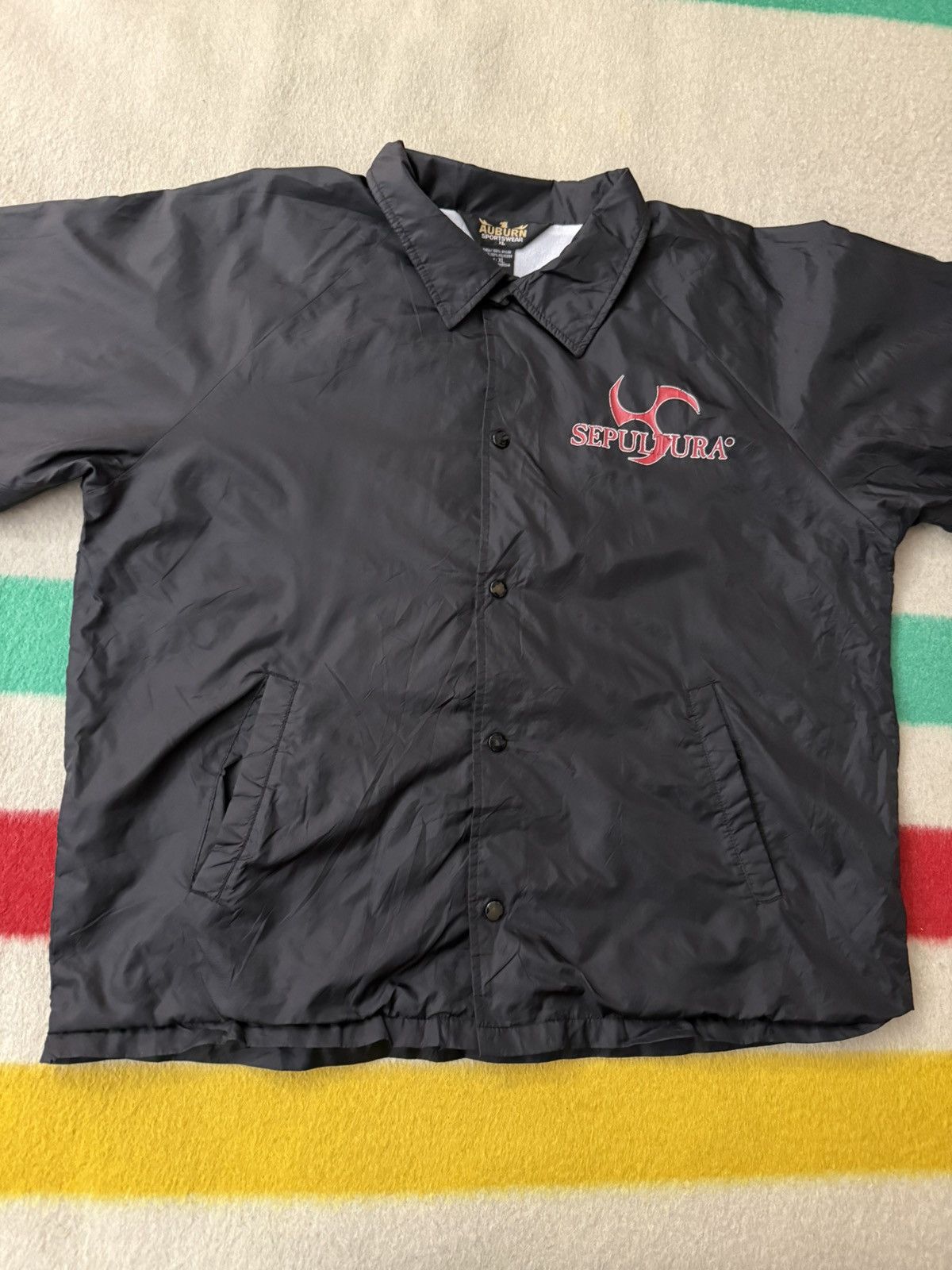 Band Tees Vintage 98 2000 Sepultura Against Blue Grape Coach Jacket XL Size US XL / EU 56 / 4 - 7 Thumbnail