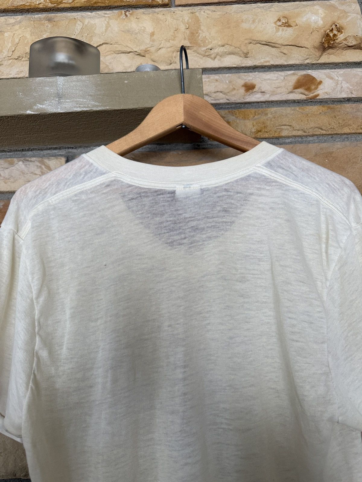 Vintage Vintage 80s Paper Thin Distressed V-Neck Blank Tee Size US L / EU 52-54 / 3 - 9 Thumbnail