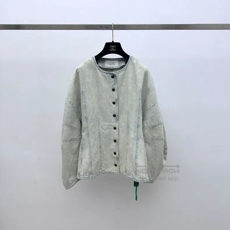 Givenchy Givenchy Size40 Denim Jacket, Size 40, Style 02622 Size US M / EU 48-50 / 2 - 1 Thumbnail