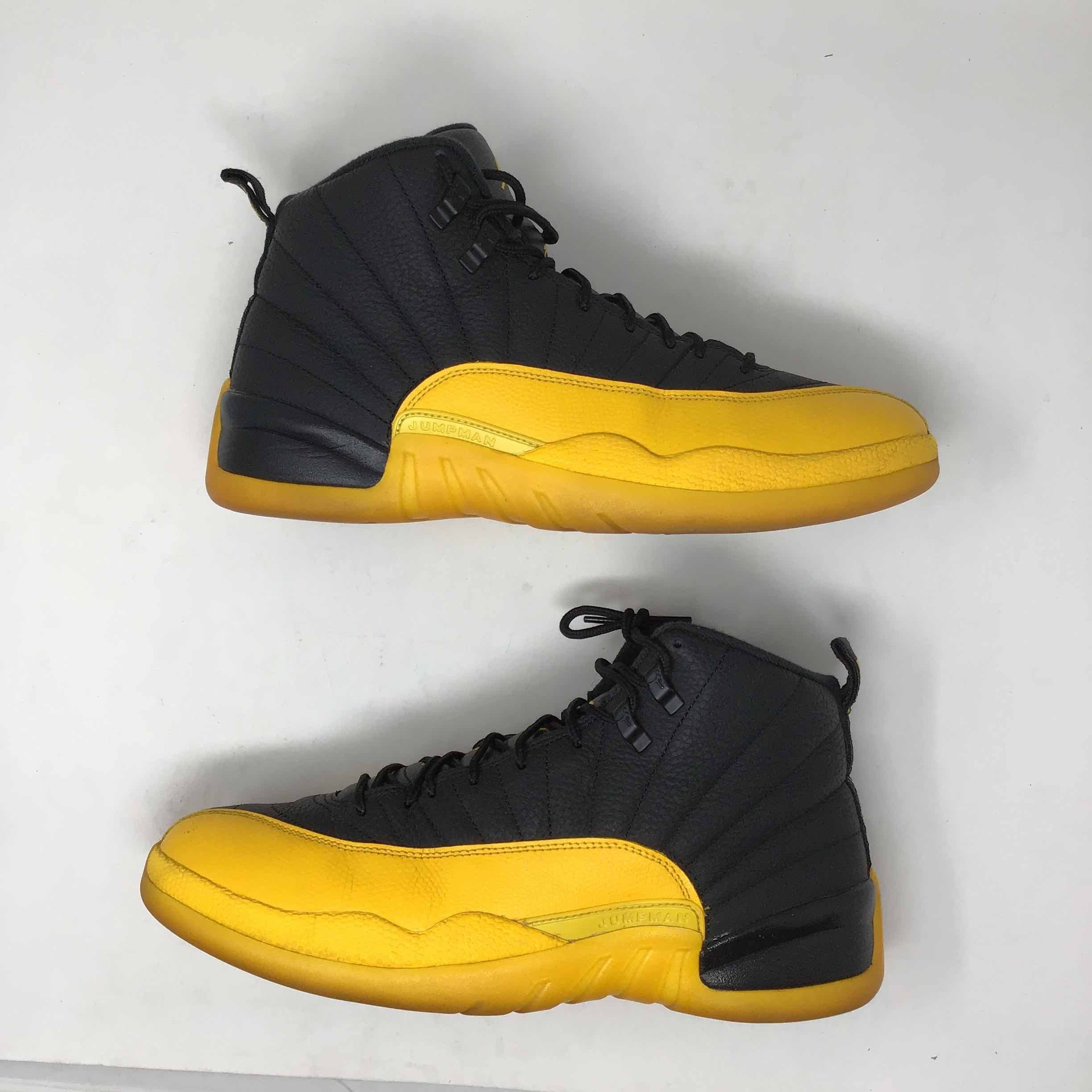 Air Jordan 12 Retro University Gold