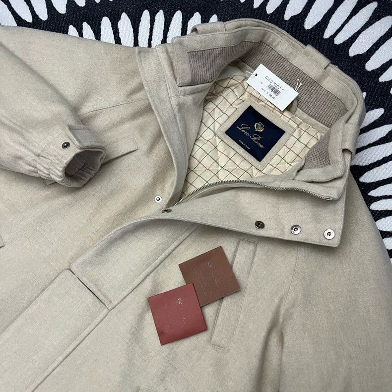Loro Piana LORO PIANA Classic short women's natural blended cashmere Size L / US 10 / IT 46 - 2 Thumbnail