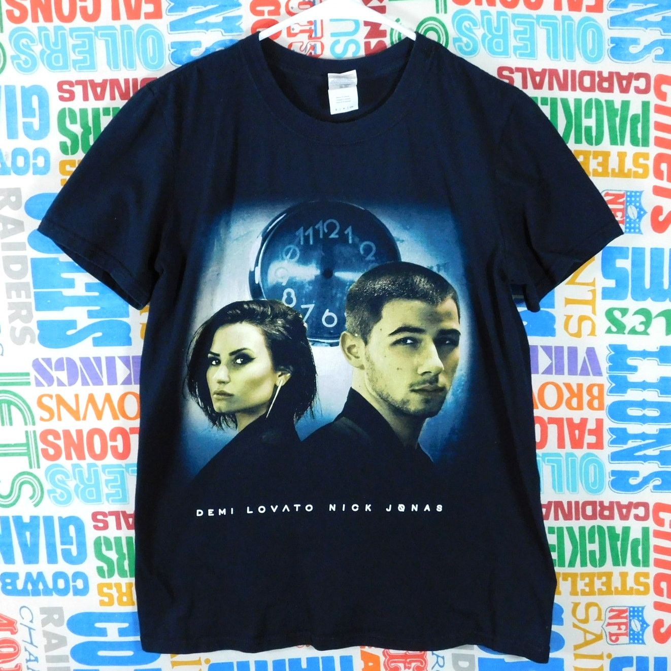 Gildan Demi Lovato Nick Jonas Future Now Tour 2016 T Shirt Size S Size US S / EU 44-46 / 1 - 1 Thumbnail
