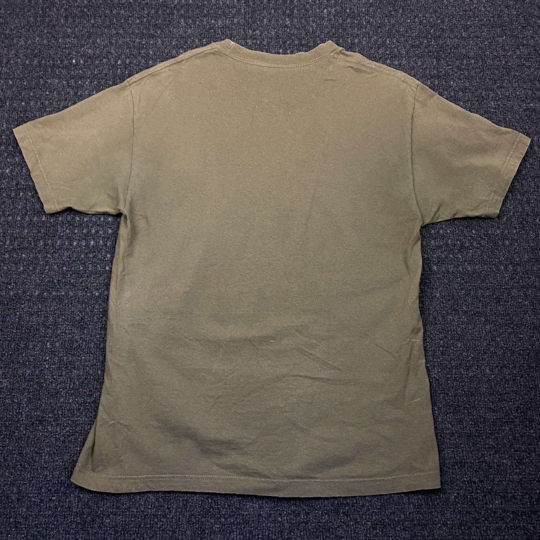 Vintage VINTAGE Victoria Alaska Embroidered Moose T Shirt Alstyle L Green Size US L / EU 52-54 / 3 - 4 Thumbnail