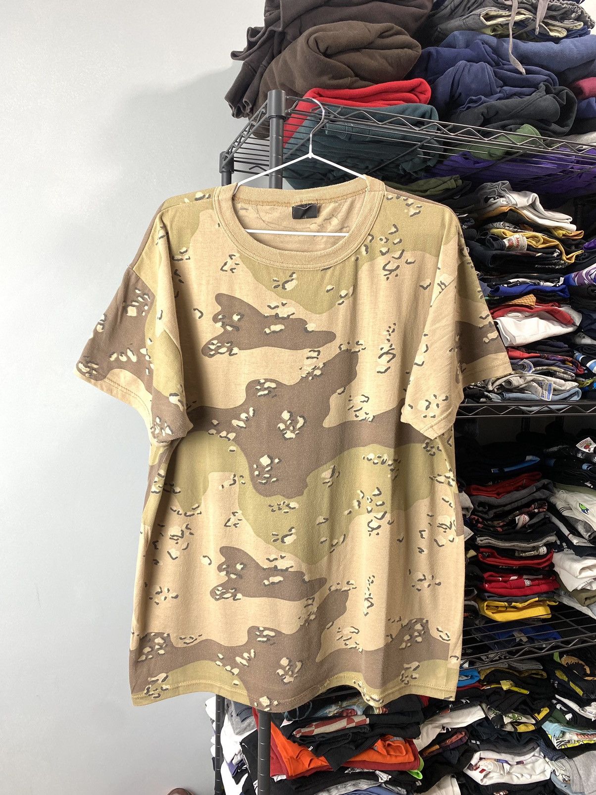 Japanese Brand Y2K Vintage Desert USA Camo Tee Shirt Archive Hype Size US XL / EU 56 / 4 - 1 Thumbnail