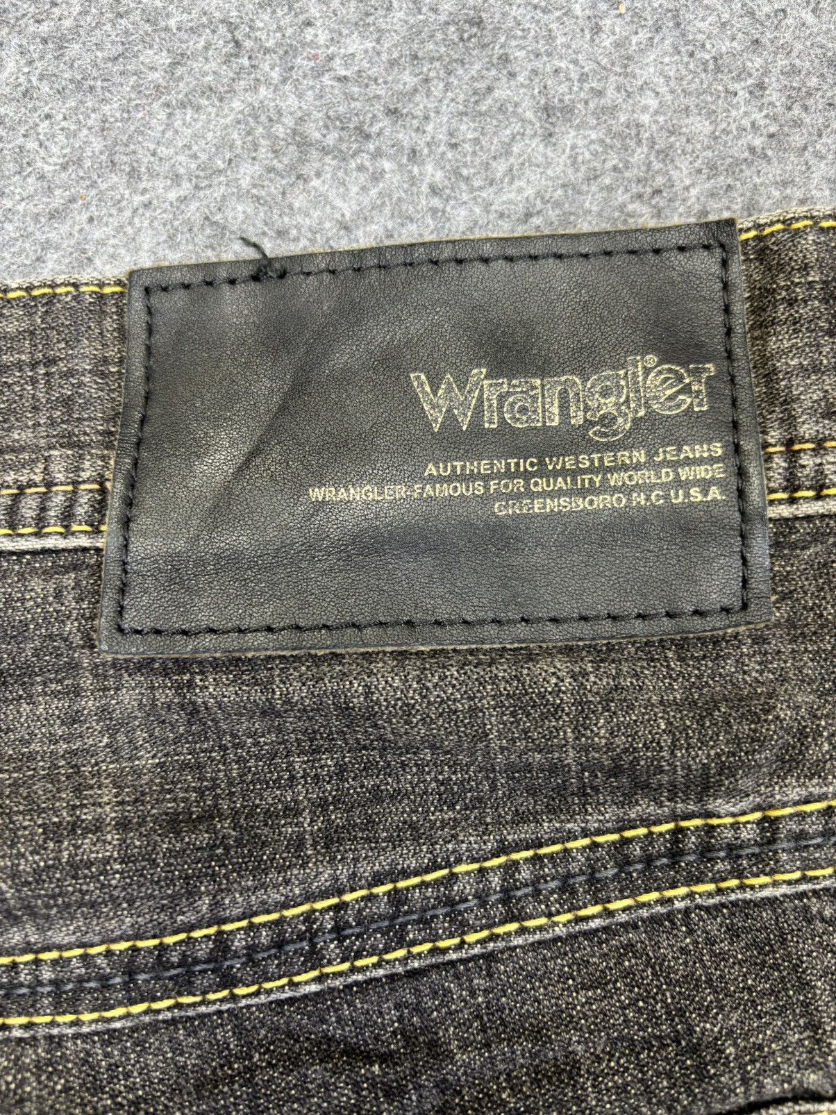 Wrangler 💥Flare💥Insane 90s Style Wrangler Mudwash Flare Denim F917 Size US 32 / EU 48 - 13 Thumbnail