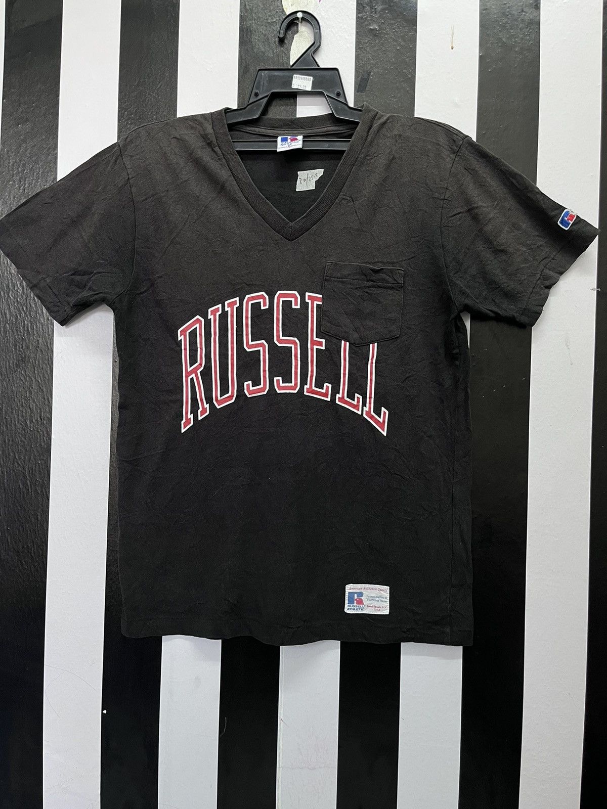 Russell Athletic × Vintage Vintage 80s Russell Athletic Logo USA Made tee Size US M / EU 48-50 / 2 - 1 Thumbnail
