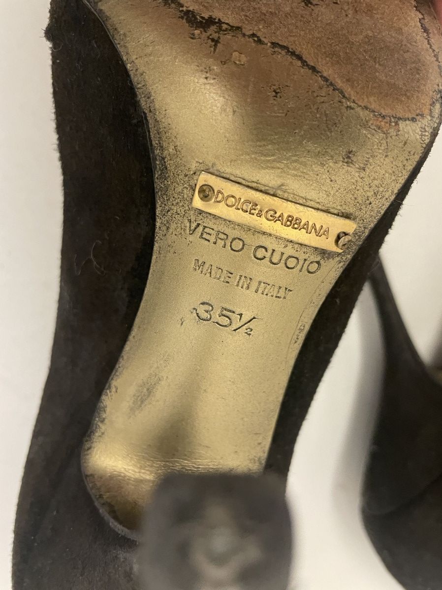 Dolce & Gabbana Heeled Suede Bootie Size US 5.5 / IT 35.5 - 8 Thumbnail
