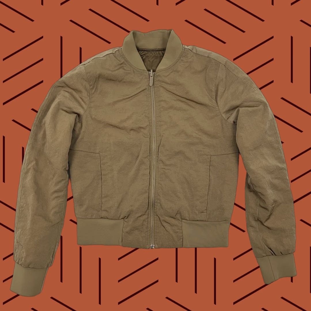 Lululemon Lululemon Jacket Womens Size 4 Frontier Brown Reversible Quilted Non Stop Bomber Size S / US 4 / IT 40 - 1 Thumbnail