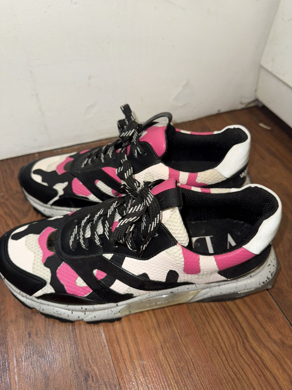 Valentino Valentino Camouflage Bounce Sneakers Size US 11 / EU 44 - 2 Thumbnail