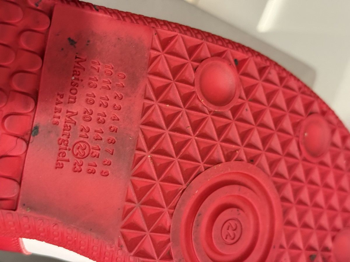 Maison Margiela Maison Margiela Red Replica Gat Size US 12 / EU 45 - 10 Thumbnail