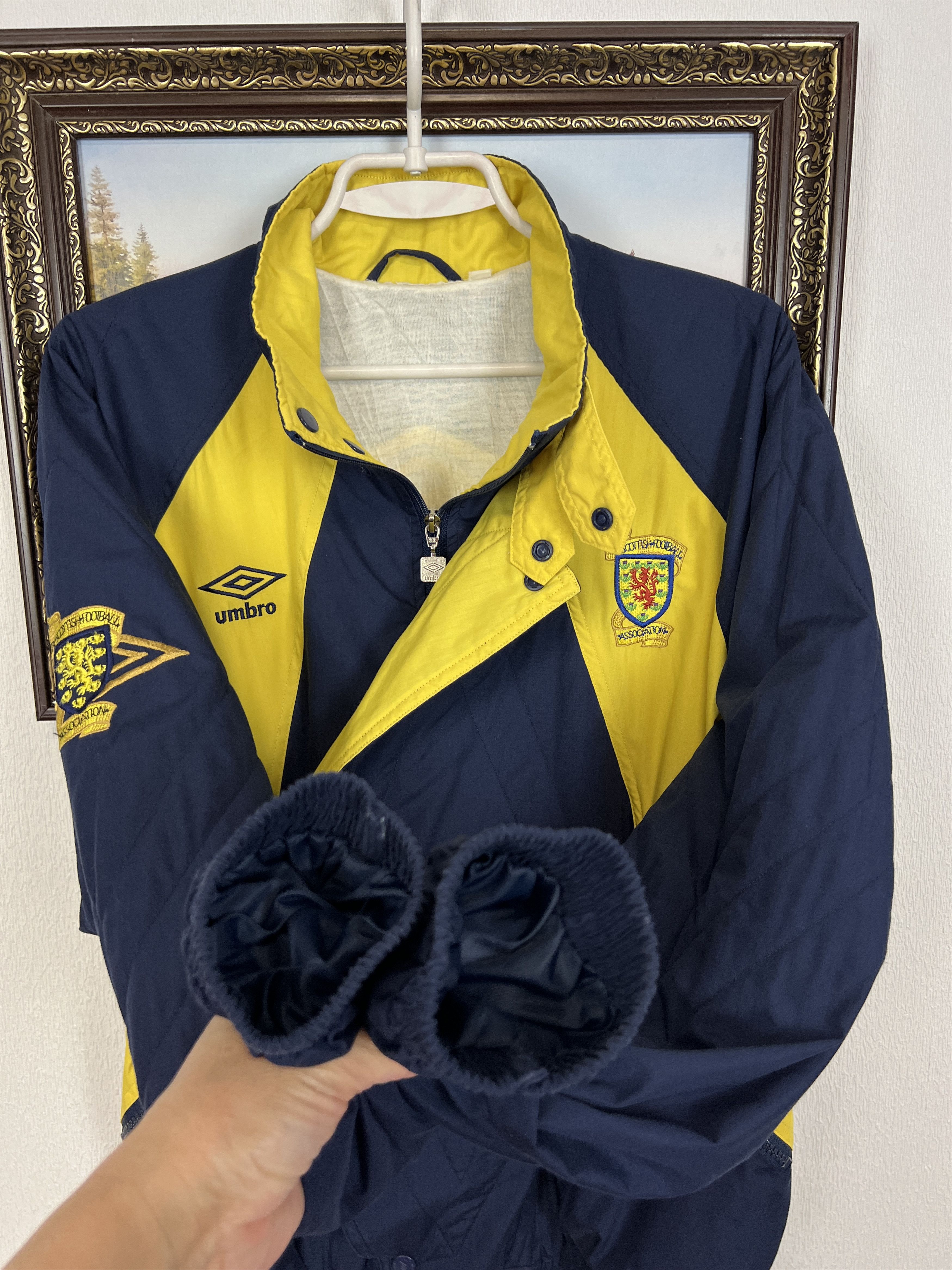 Umbro Vintage Umbro Scotland Football Train Jacket Track Size US M / EU 48-50 / 2 - 9 Thumbnail