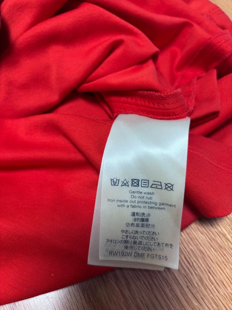 Louis Vuitton Louis Vuitton Red short-sleeved T-shirt Size US XS / EU 42 / 0 - 7 Thumbnail