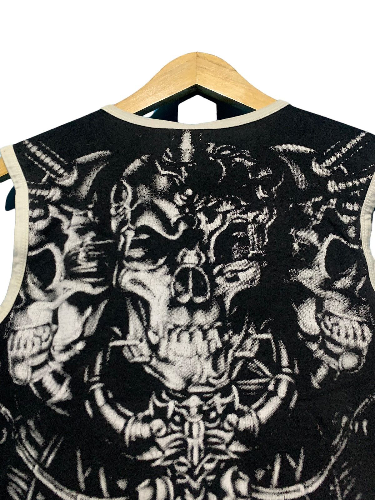 Affliction × Beauty Beast × KMRii Y2k Dare Skull all of print tanktop by contender japan Size US S / EU 44-46 / 1 - 9 Thumbnail