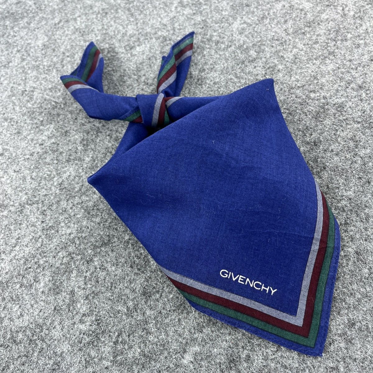 Vintage Givenchy Handkerchief / Bandana / Neckerchief B474 Size ONE SIZE - 9 Thumbnail