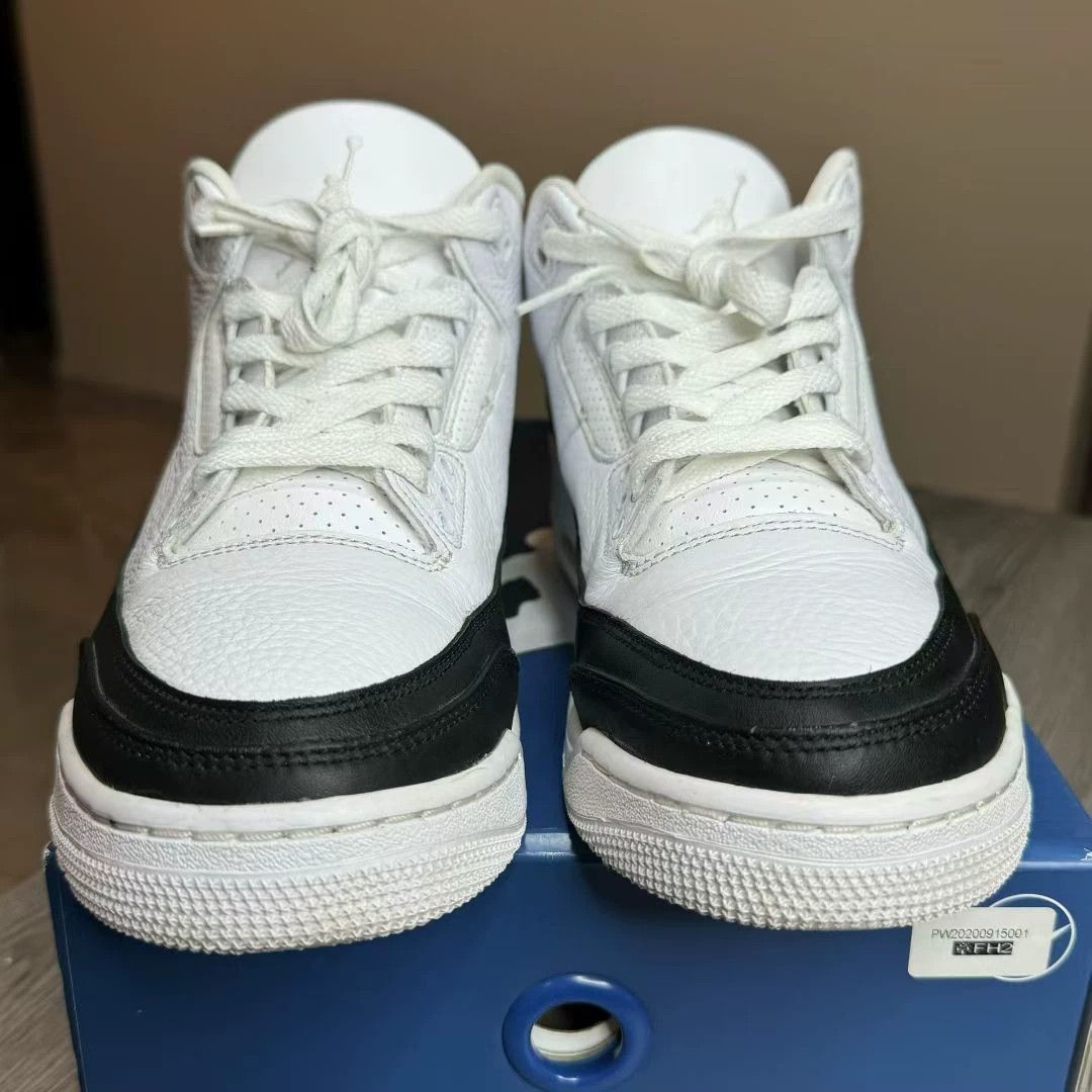 Nike Fragment Design x Jordan Air Jordan 3 collaboration Size US 11 / EU 44 - 1 Thumbnail
