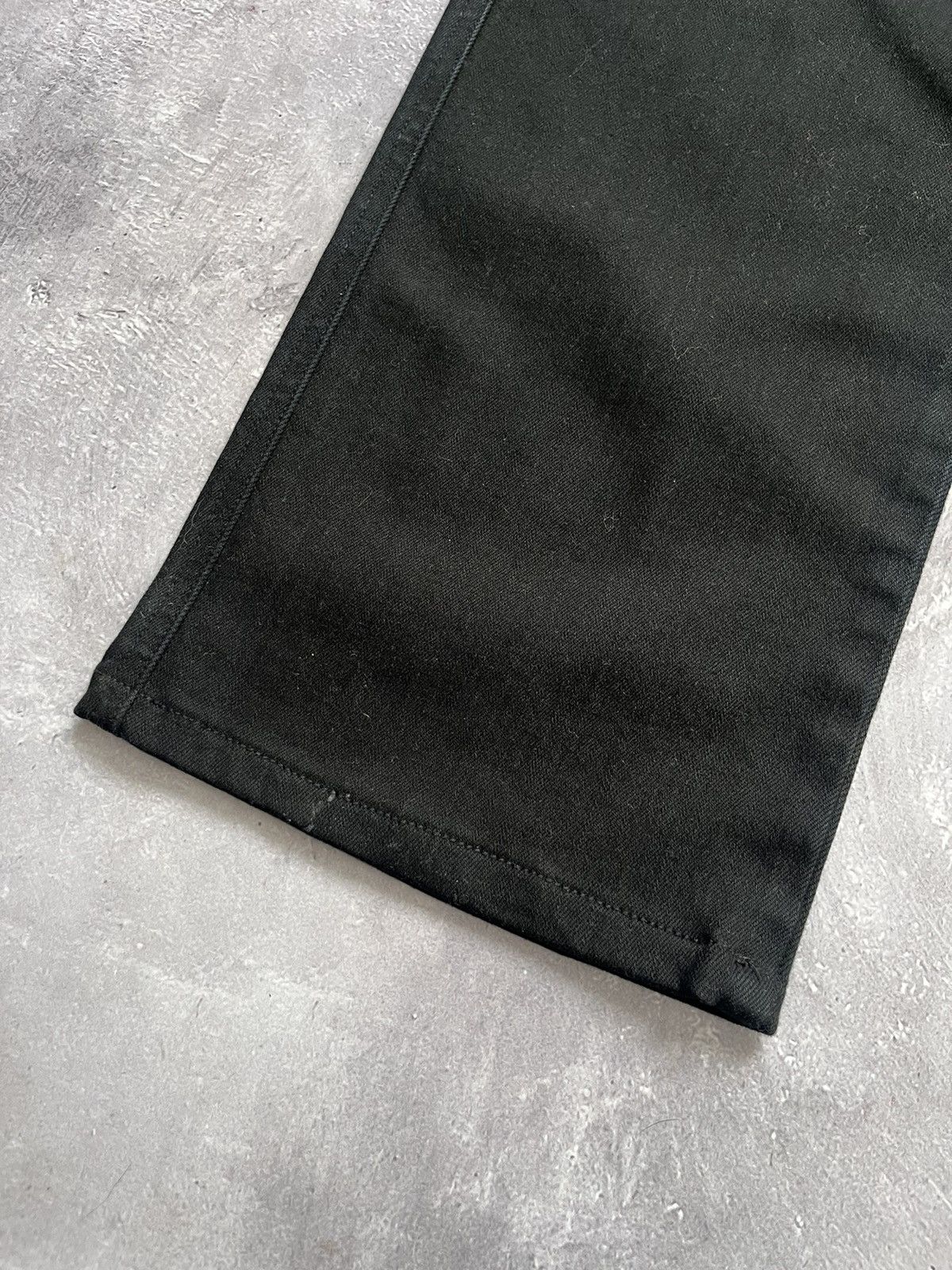 Armani Vintage Armani Jeans Metal Logo AJ Black Pants Japanes Jeans Size US 32 / EU 48 - 4 Thumbnail